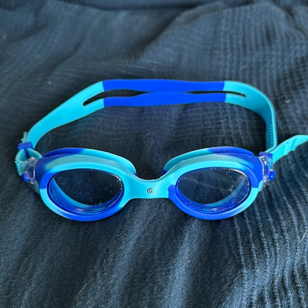 Pool goggles!!